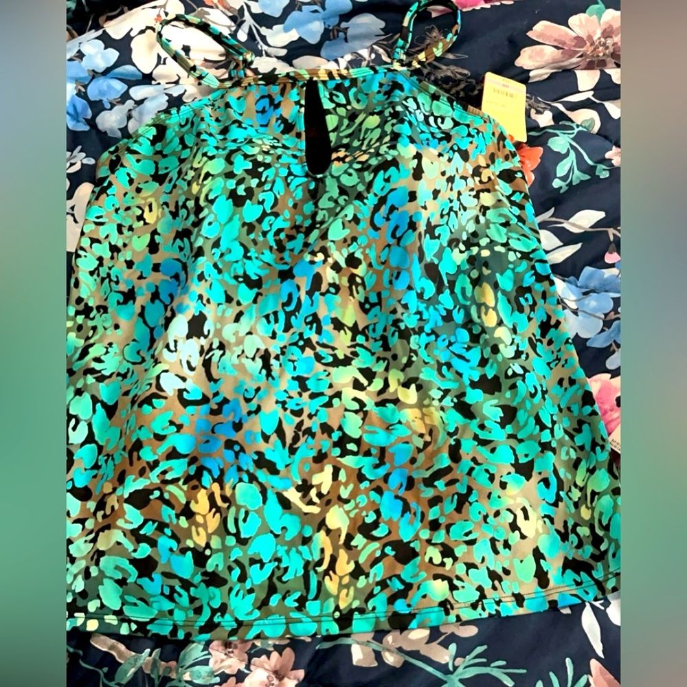 Nwt womens 16 leopard tankini swim top